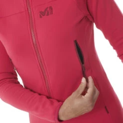 Polaire Millet Fusion Power Tango Femme 7 Polaire Millet Fusion Power Tango Femme -Volcom Soldes miv9031 9162 3 polaire femme rouge fusion power jkt w 4